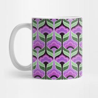 Purple and Green Bubble Flowers Seamless Pattern 1970s Inspired Mug